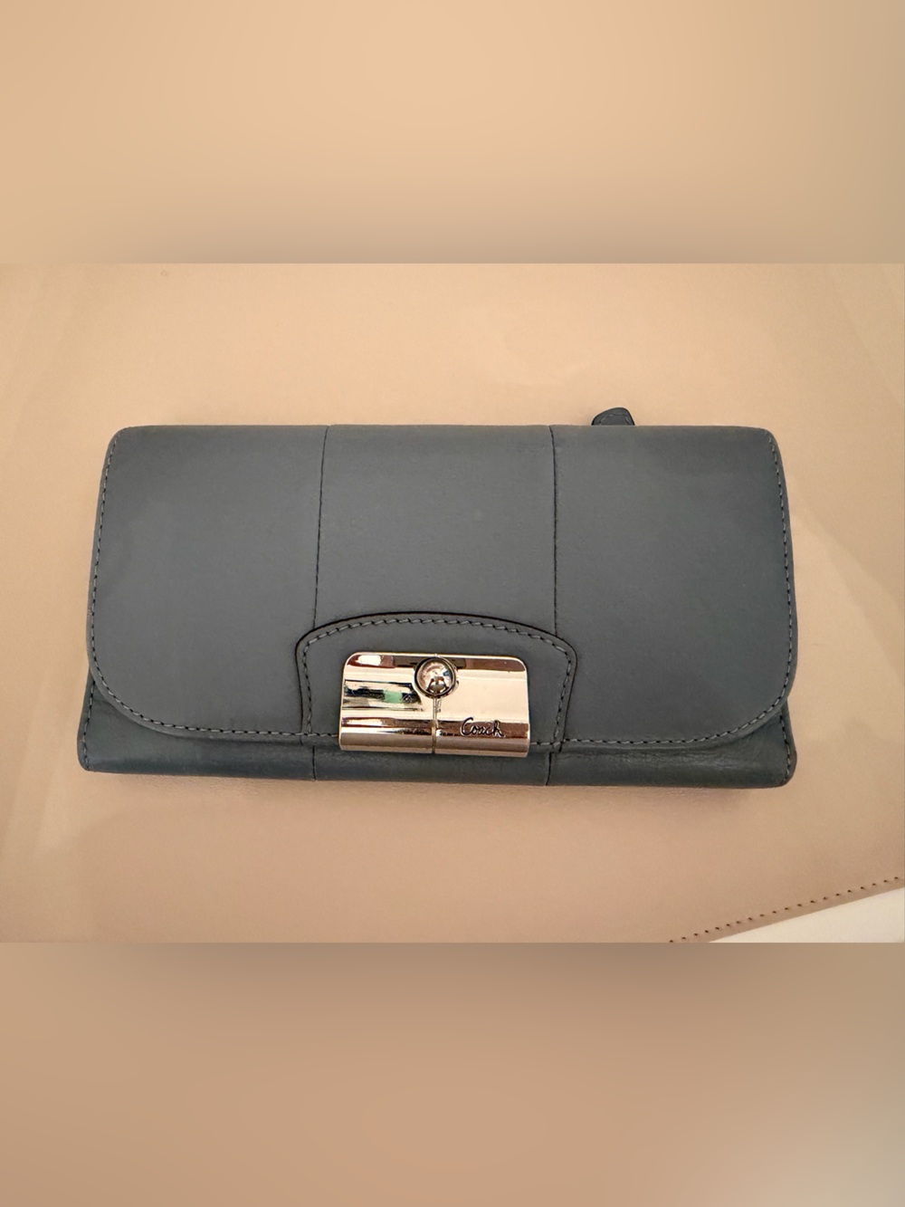 Coach Blue Leather Clasp Wallet